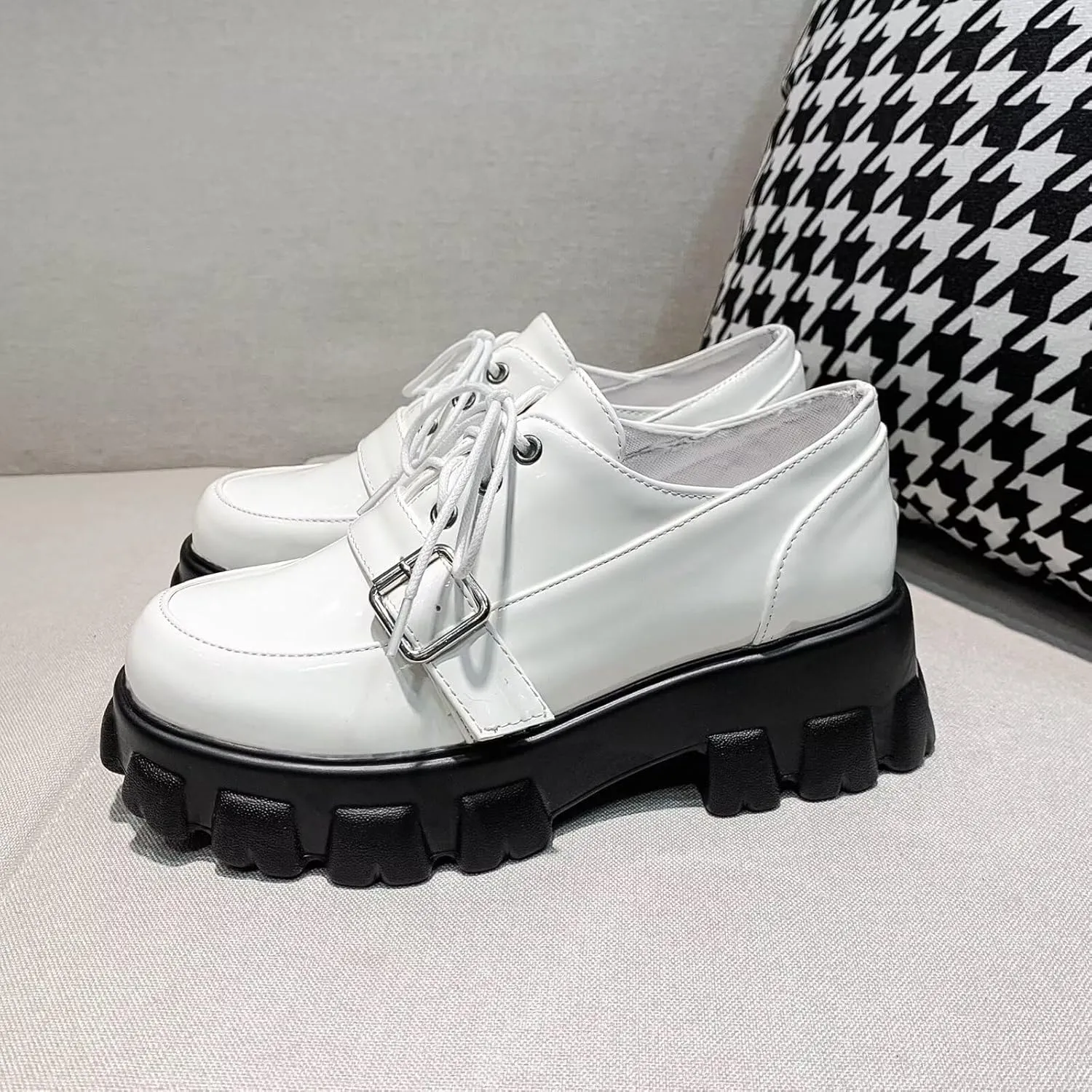 Agodor Women's Goth Chunky Heel Platform Loafers Round Toe Gothic Uniform Dress Shoes