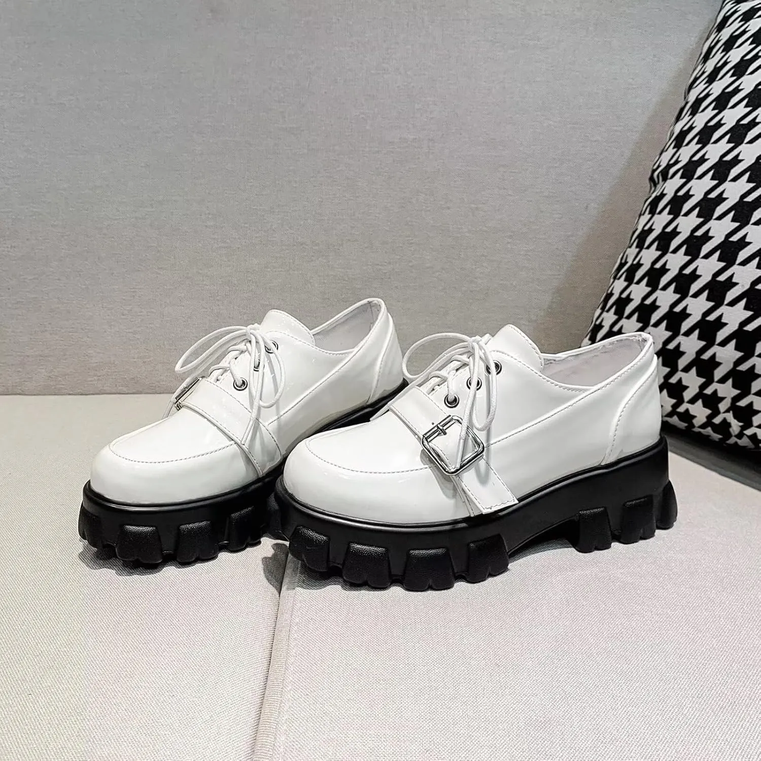 Agodor Women's Goth Chunky Heel Platform Loafers Round Toe Gothic Uniform Dress Shoes