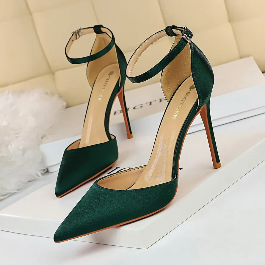 Chic Hollow Out Europe and America Sexy Sandals