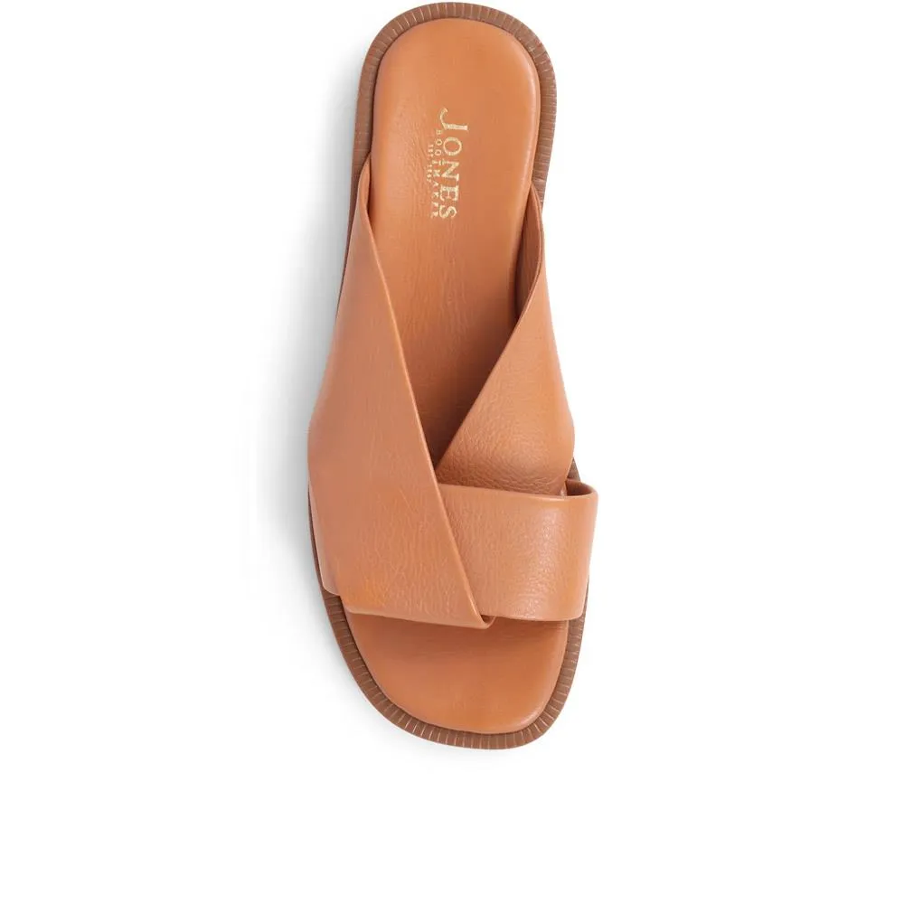 Hazelle Flat Mule Sandals - HAZELLE / 325 227