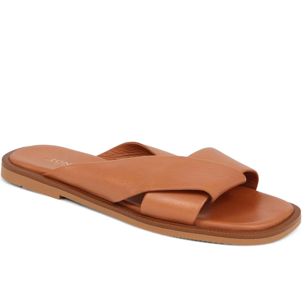 Hazelle Flat Mule Sandals - HAZELLE / 325 227