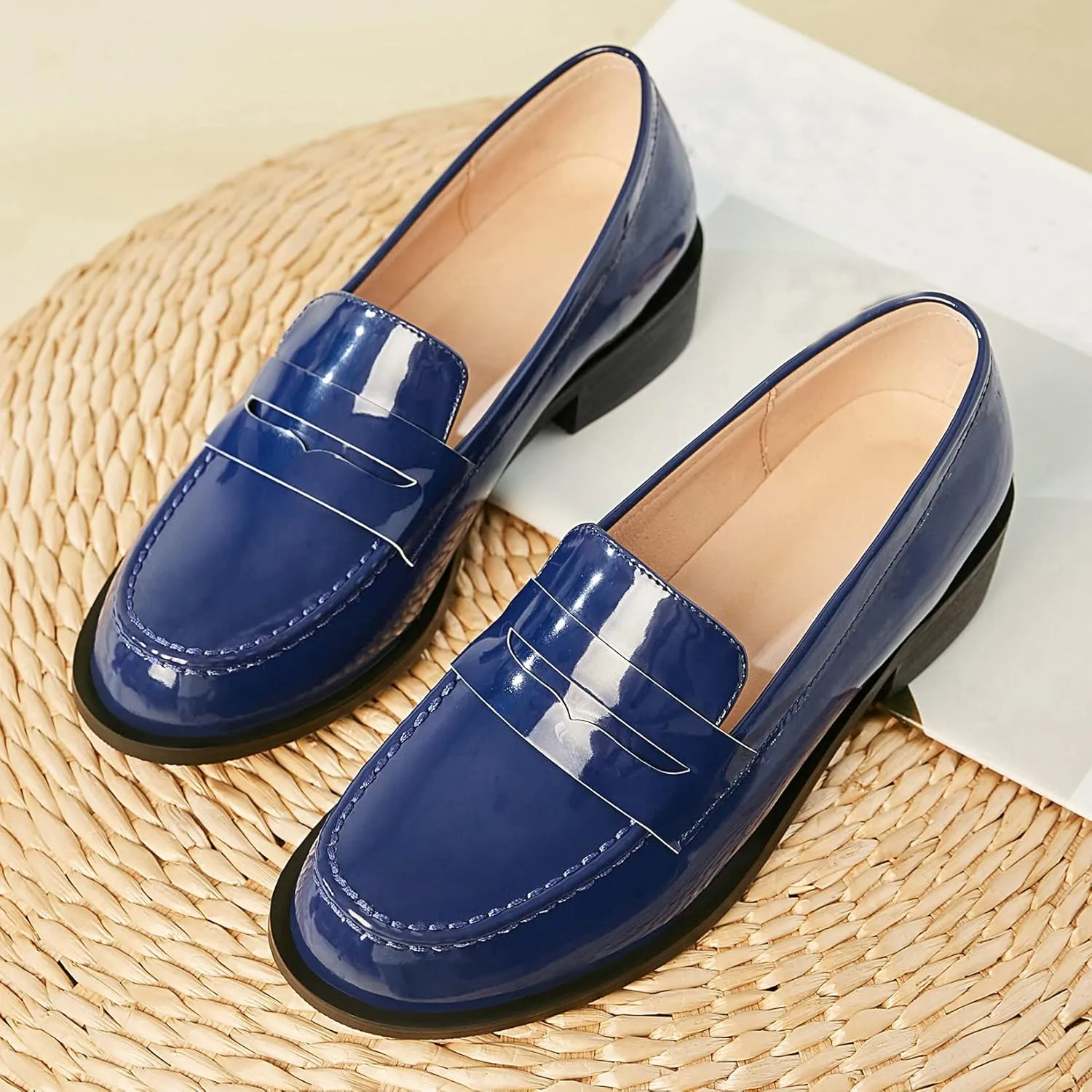 Parisuit Women's Patent Leather Loafers Flat Low Heel Slip On Pumps Round Toe Fashion Dress Uniform Work Shoes