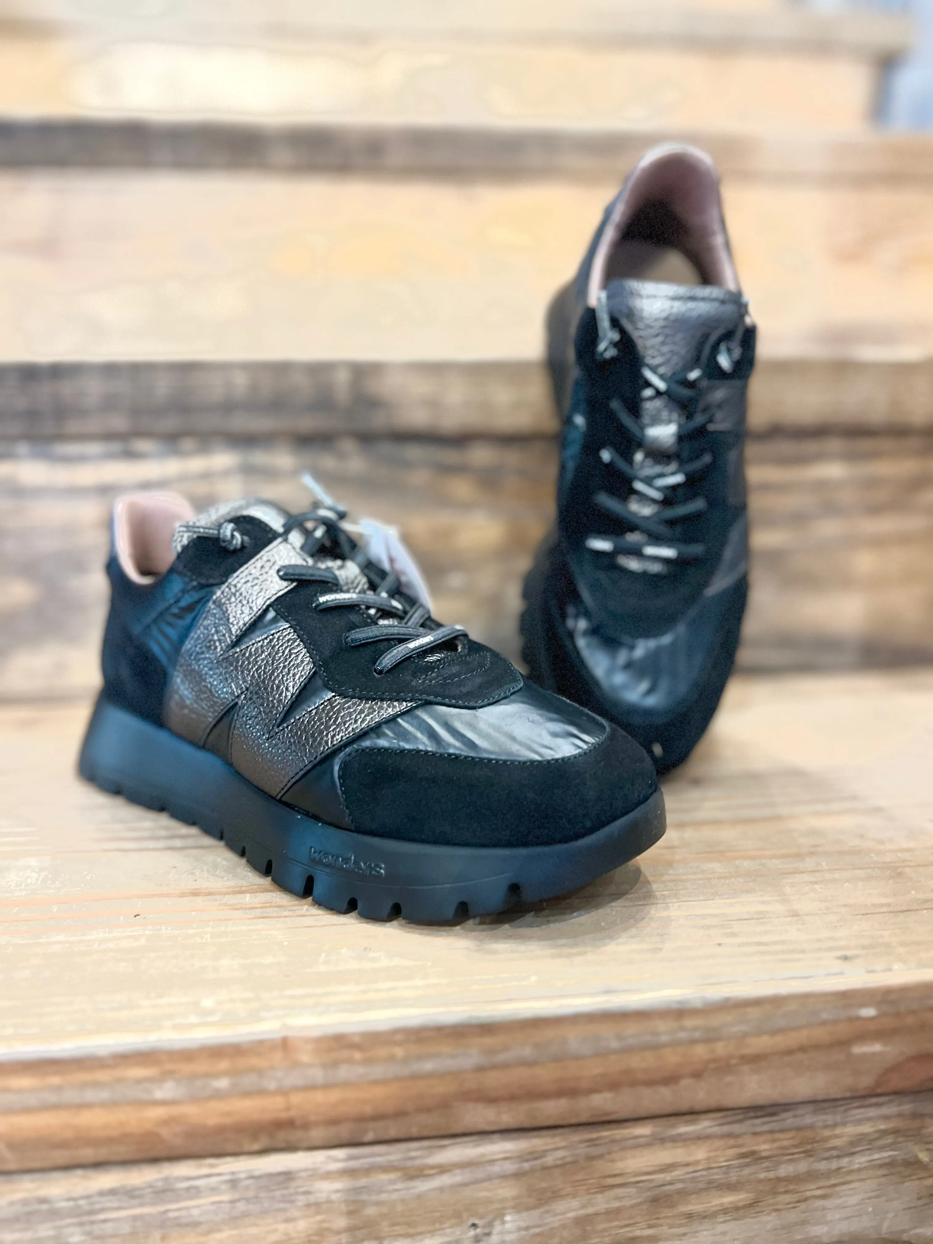 Trend Nylon Nacar-Black
